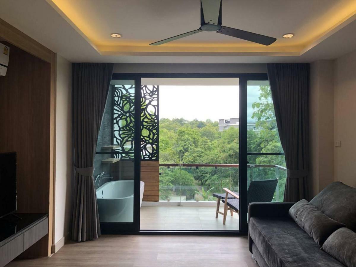 Reiz - Private Residence Chiang Mai Buitenkant foto